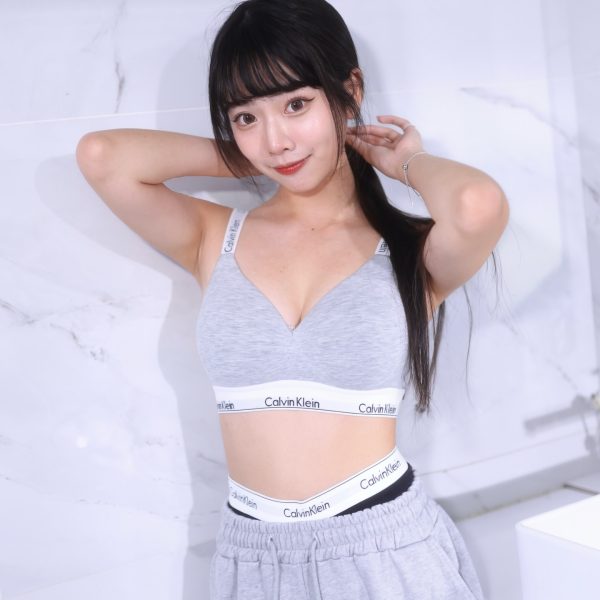 cast-member-4