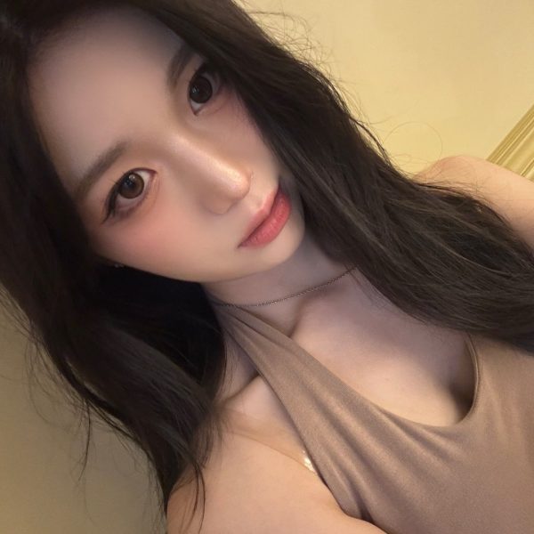 kim-min-ji